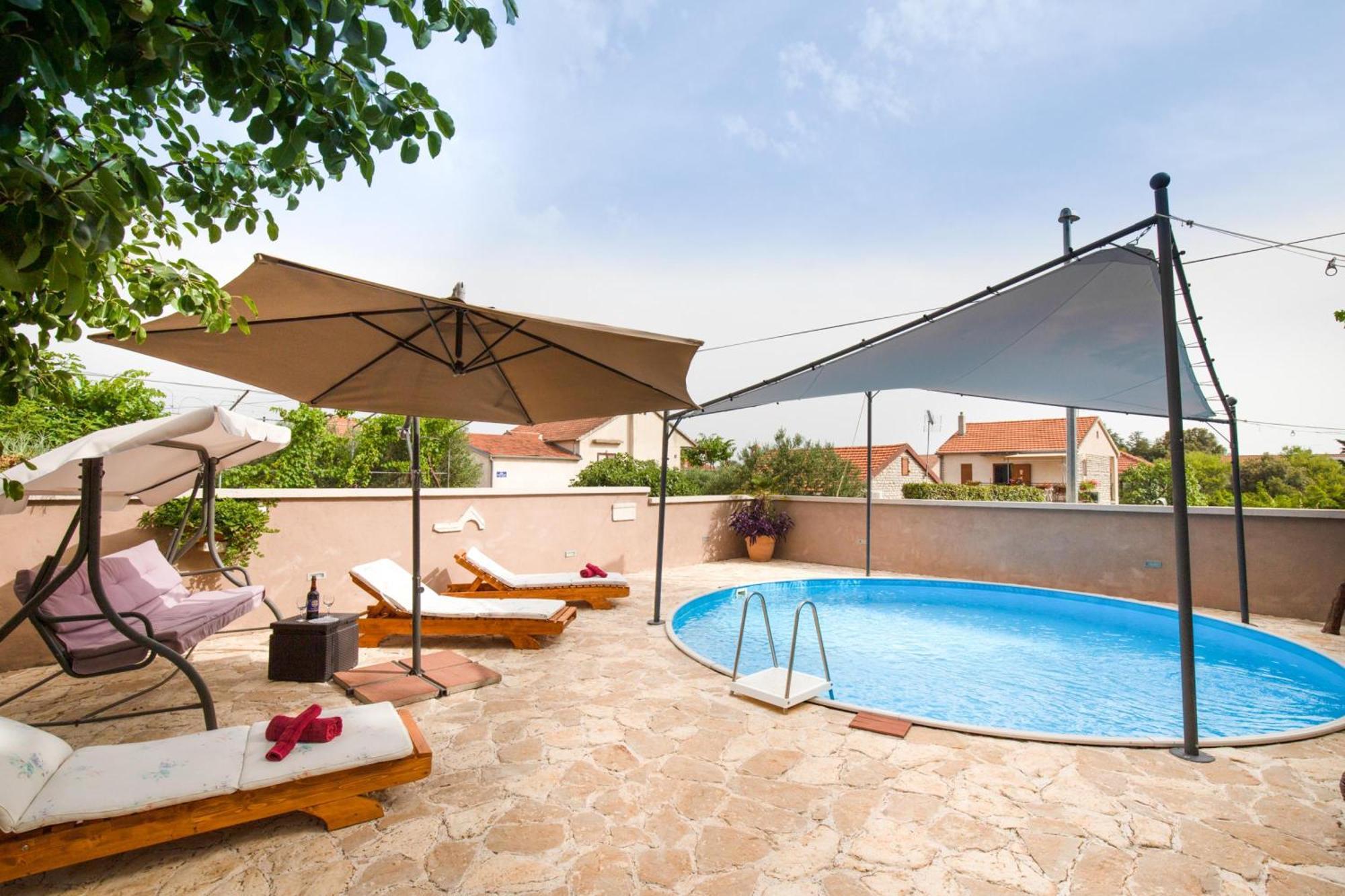 Pool Apartment Bakija 2 - Happy Rentals Pakostane Exterior photo